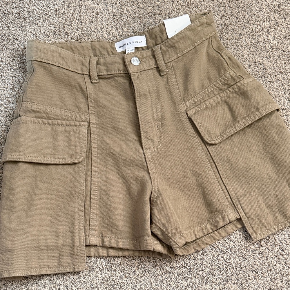 Hustle n holla Thea olive green shorts so: 4/27